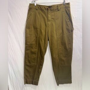 Old Navy Women’s Olive Cargo Carpenter Pants size 16